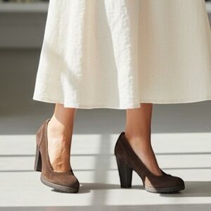 BOC (Born Concept) Suede Block Heel Pumps , Rubber Sole, Color Brown, Size 7.5